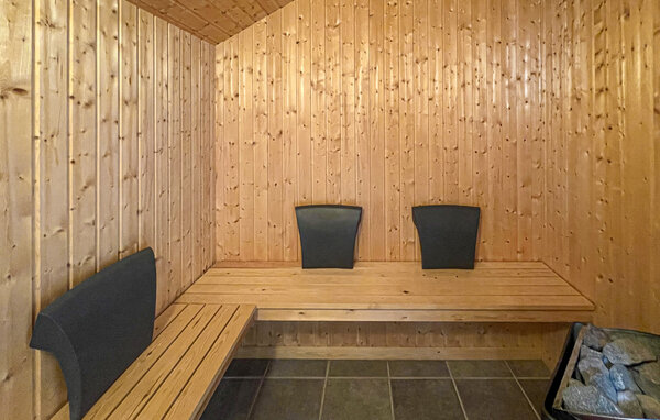 Semesterhus - Marielyst , Danmark - K13212 8