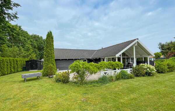 Semesterhus - Marielyst , Danmark - K13212 1
