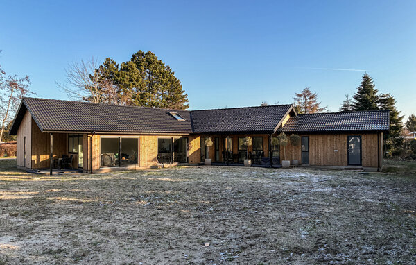 Semesterhus - Marielyst , Danmark - K15041 1