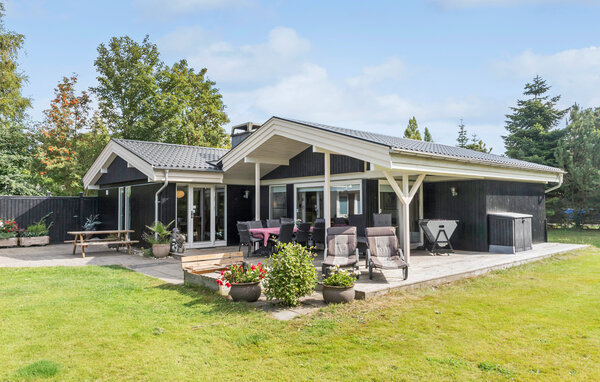 Holiday Home - Marielyst , Denmark - K16017 1