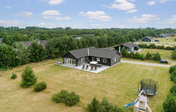 Semesterhus - Marielyst , Danmark - K16075 83