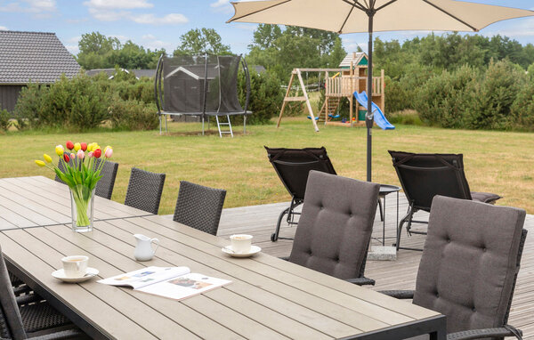 Semesterhus - Marielyst , Danmark - K16075 103