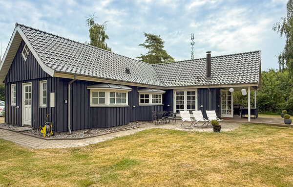 Semesterhus - Marielyst , Danmark - K16085 101