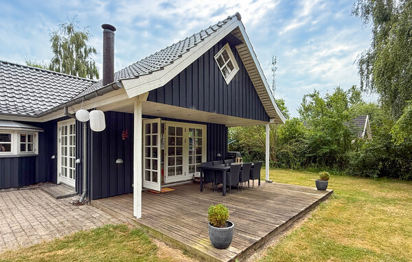 Semesterhus - Marielyst , Danmark - K16085 102