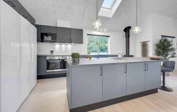 Semesterhus - Marielyst Strand , Danmark - K16612 404