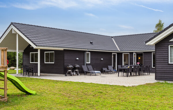 Semesterhus - Marielyst Strand , Danmark - K16612 81