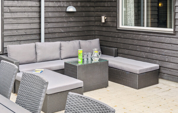 Semesterhus - Marielyst Strand , Danmark - K16612 102