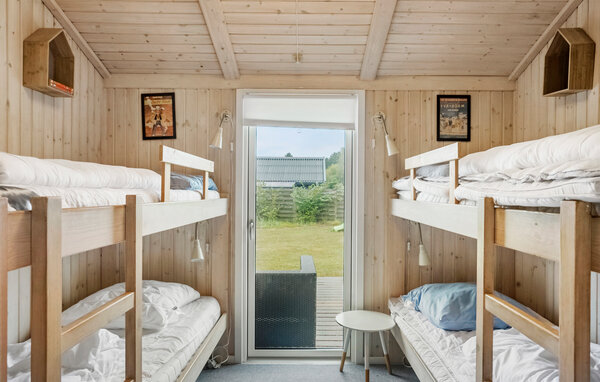 Semesterhus - Marielyst , Danmark - K16710 601