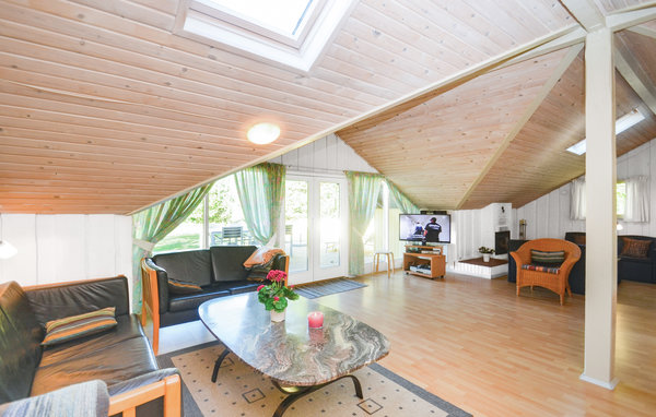 Semesterhus - Marielyst , Danmark - K17450 302