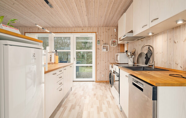 Semesterhus - Marielyst , Danmark - K18012 401