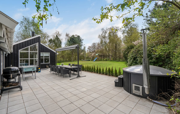 Semesterhus - Marielyst , Danmark - K18016 102