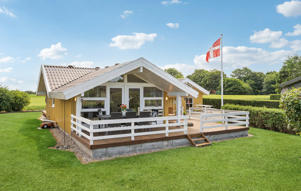Semesterhus - Hvalpsund , Danmark - L50030 81
