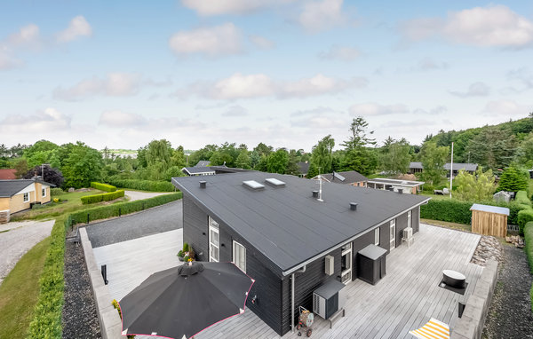 Feriehuse - Hvalpsund , Danmark - L50202 83