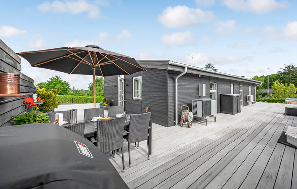 Feriehuse - Hvalpsund , Danmark - L50202 102