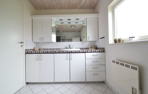 Semesterhus - Rindby , Danmark - M21415 701