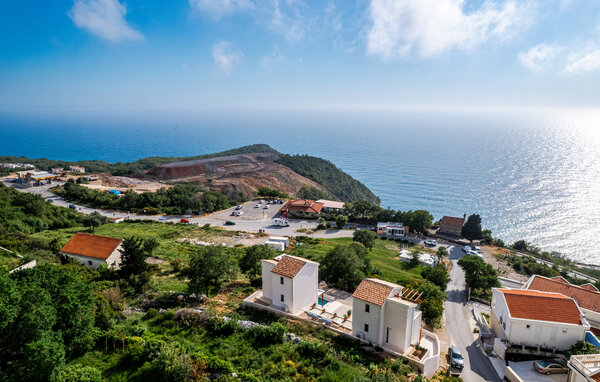 Domy wakacyjne - Budva , Czarnogóra - MNB027 83