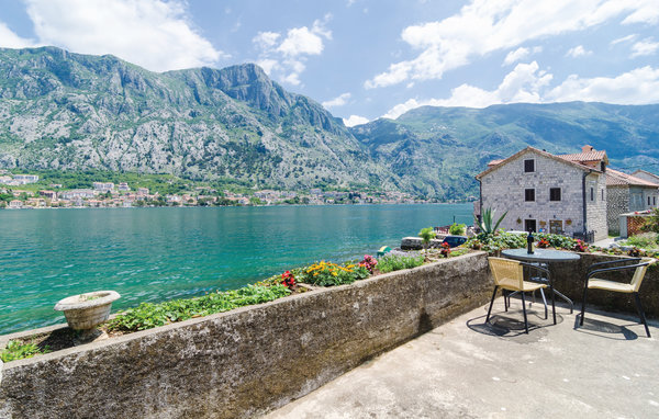 Kuća-za-odmor - Kotor-Muo , Crna Gora - MNK037 102