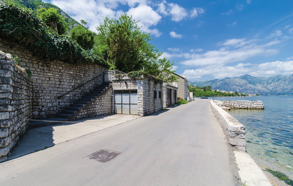 Kuća-za-odmor - Kotor-Muo , Crna Gora - MNK037 105