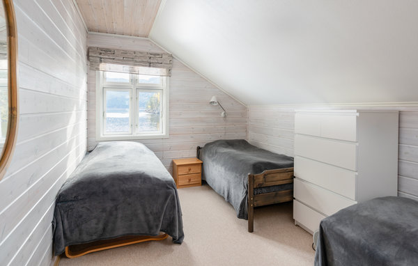 Semesterhus - Vanvik/Suldal , Norge - N16347 602