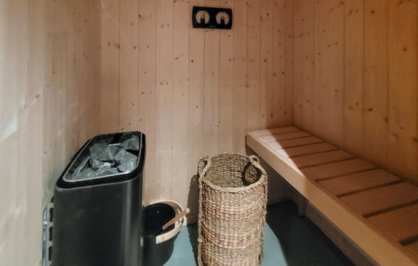 Semesterhus - Sand/Suldal , Norge - N16369 801