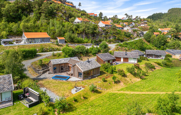 Feriehus - Hjelmeland , Norge - N16398 86