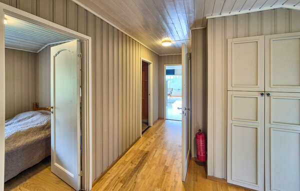 Semesterhus - Fister , Norge - N16454 501