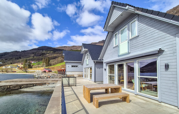 Semesterhus - Sandeid , Norge - N17453 81