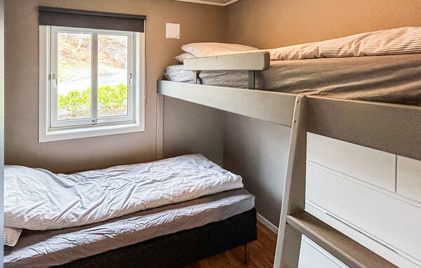 Holiday Home - Liarvåg , Norway - N17509 603