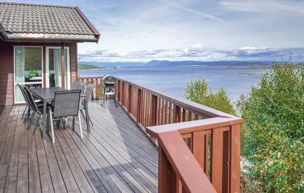 Feriehus - Liarvåg , Norge - N17517 1