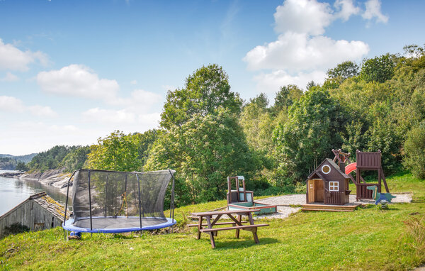 Domy wakacyjne - Liarvåg , Norwegia - N17518 802