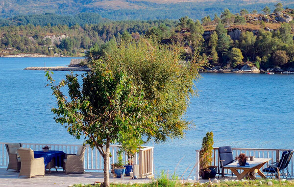 Semesterhus - Fitjar/Vestland , Norge - N18636 201