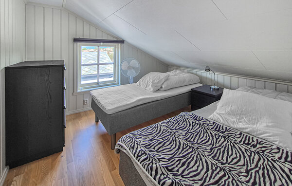 Holiday Home - Kråko/Fitjar , Norway - N18657 605