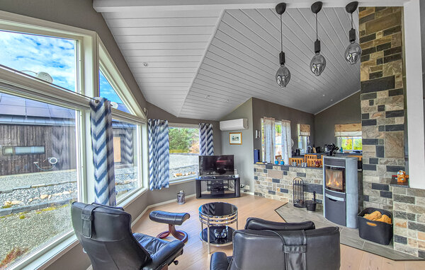 Holiday Home - Kråko/Fitjar , Norway - N18657 5