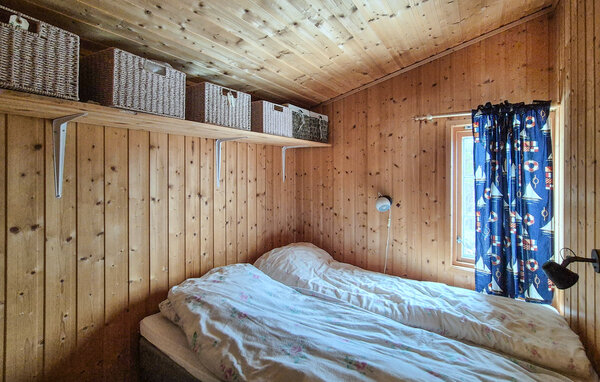 Semesterhus - Borgundøy , Norge - N18737 601