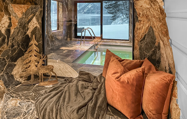 Holiday Home - Utne , Norway - N19259 303