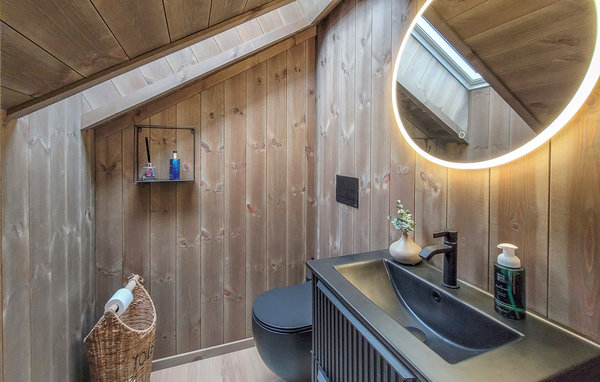 Semesterhus - Kvamskogen/Norheimsund , Norge - N19467 702