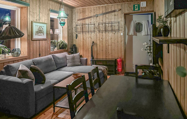 Semesterhus - Kvamskogen , Norge - N19571 4