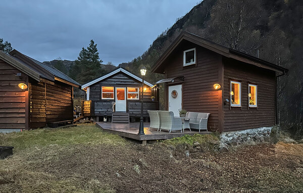 Semesterhus - Kvamskogen , Norge - N19571 101