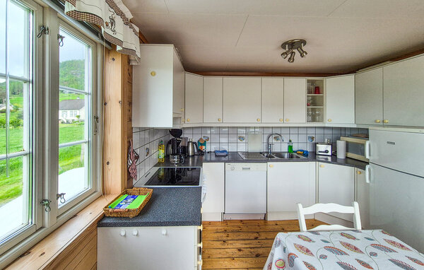 Semesterhus - Rosendal , Norge - N19625 402