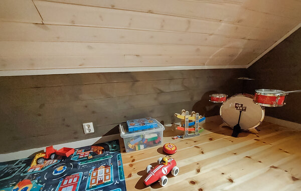 Semesterhus - Strandebarm , Norge - N19633 6