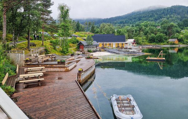 Semesterhus - Strandebarm , Norge - N19633 9