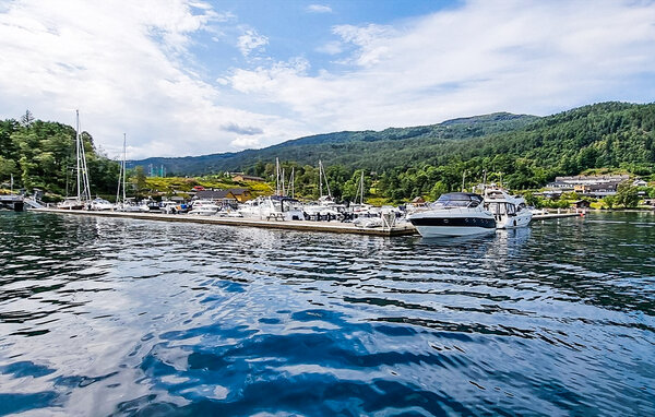 Semesterhus - Strandebarm , Norge - N19633 901