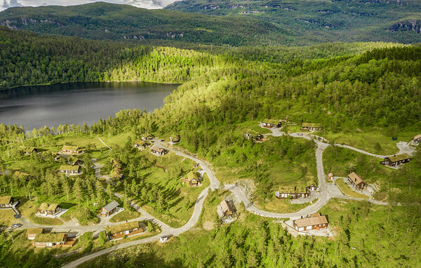 Semesterhus - Strandebarm , Norge - N19633 906