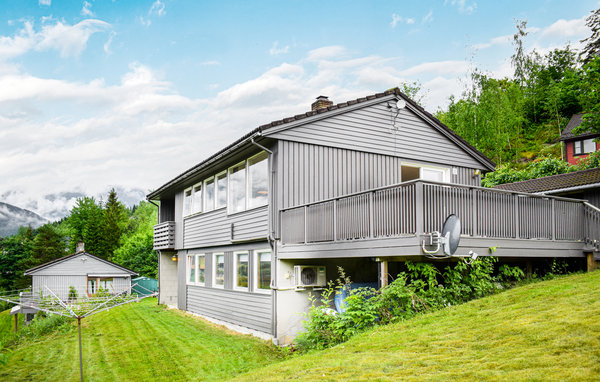 Semesterhus - Ulvik/Hardanger , Norge - N19696 81