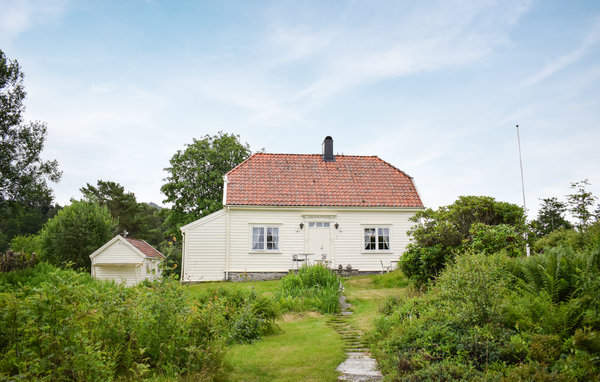 Holiday Home - Vinnes/Bjørnafjorden , Norway - N20372 81