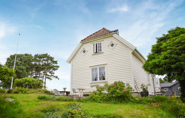 Holiday Home - Vinnes/Bjørnafjorden , Norway - N20372 83