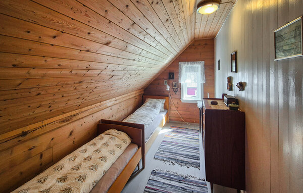 Holiday Home - Eikelandsosen , Norway - N20479 604