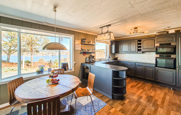 Semesterhus - Bergen , Norge - N20546 6