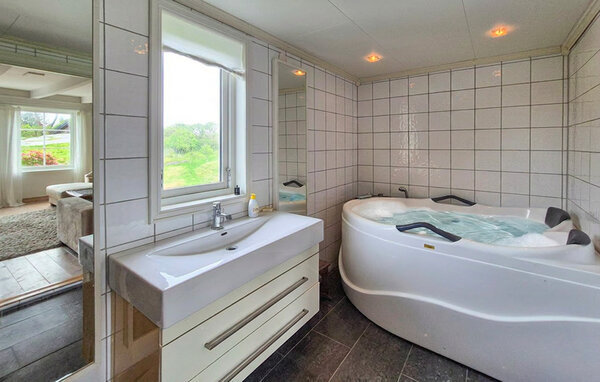 Feriehus - Rong , Norge - N20554 701
