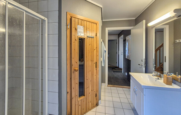 Feriehus - Bøvågen , Norge - N20559 701